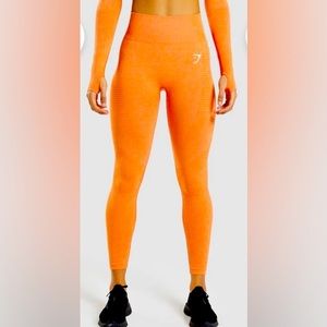 Gymshark vital seamless 2.0 leggings and matching bra.